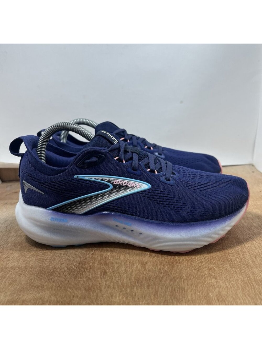 Brooks Glycerin 23 Women’s Size 8.5 Blue Running Shoes